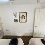 Urban Oasis Stylish Boho Flat In *
